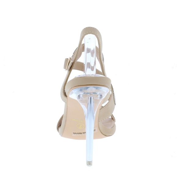 Nude Heels - Picture 2 of 3